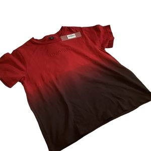 Red Ombre Unknown NWT Short Sleeve T-Shirt